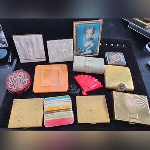 Vintage lot of compacts